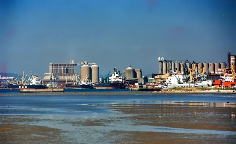 How Durban Overcame a Killer Sandbar to Become Southern Africa's Busiest Port