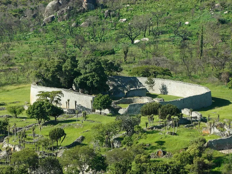 The Mutapa Empire: Great Zimbabwe's Successor, and a Size Claim Historians Still Dispute